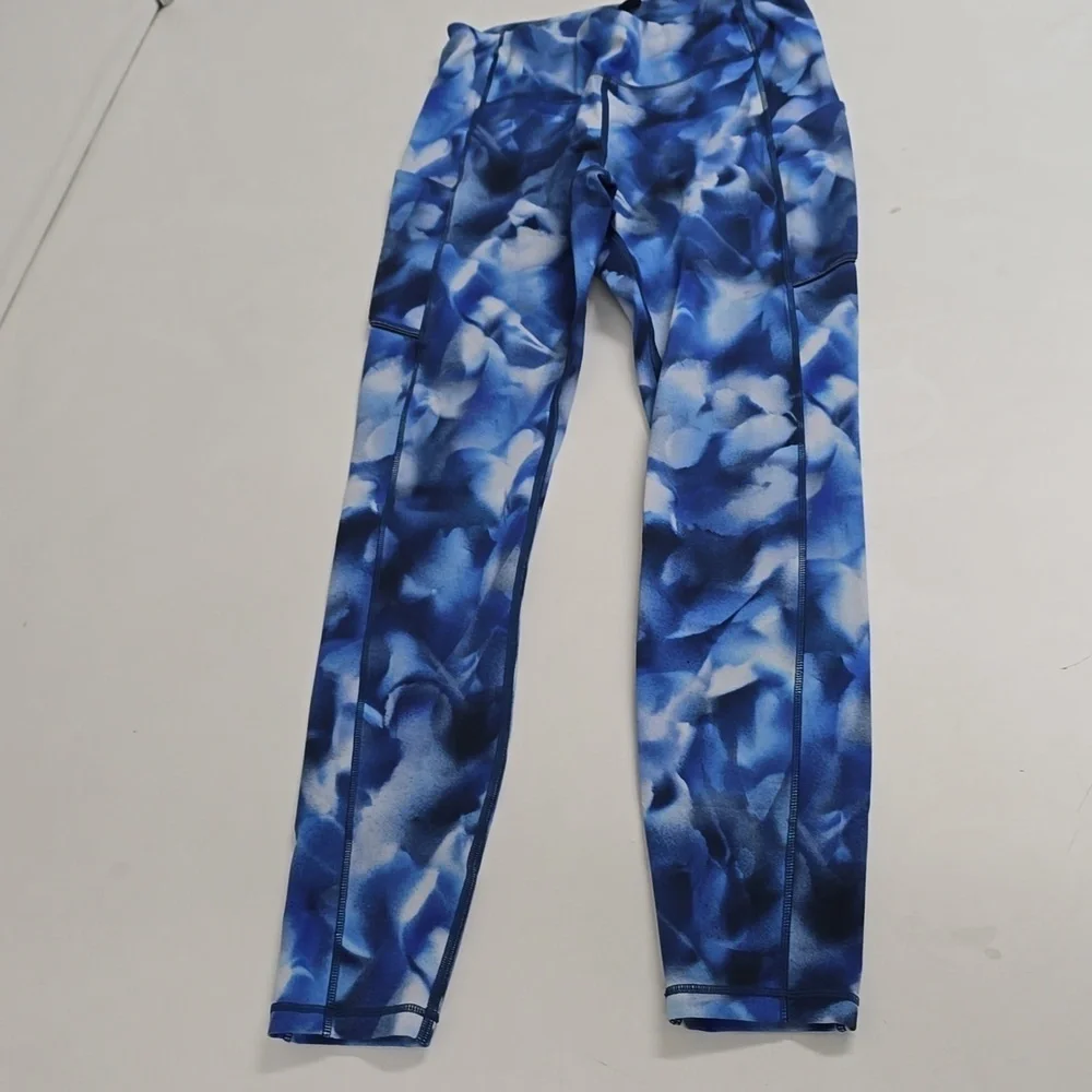 Lululemon Speed Up Tight *Full-On Luxtreme 28
